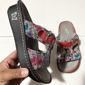Alegria | Peggy Hibiscus Leather Sandals